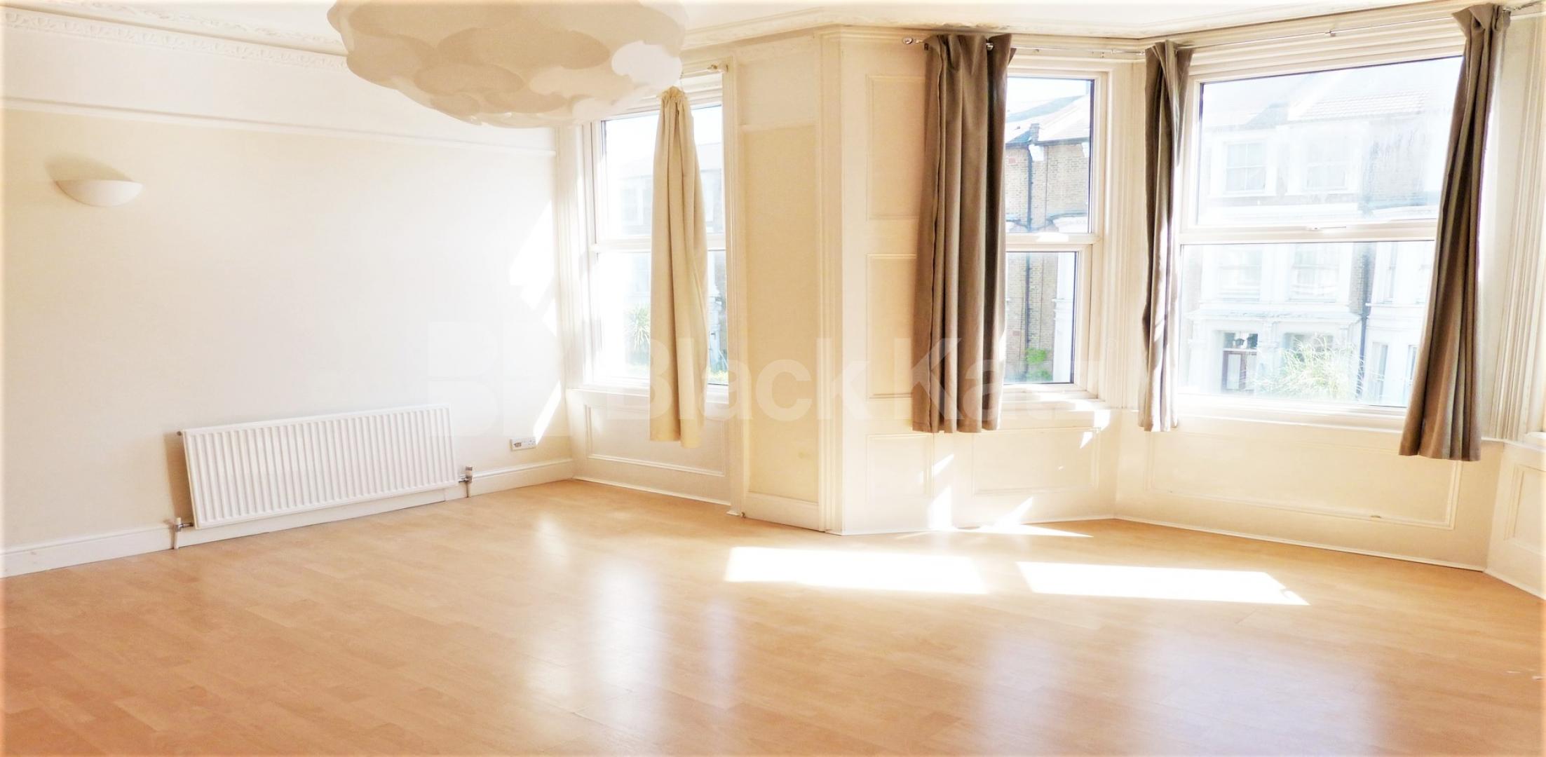 			NEW INSTRUCTION- PRIVATE ROOF TERRACE , 3 Bedroom, 1 bath, 1 reception Apartment			 Weltje Road, , Hammersmith
